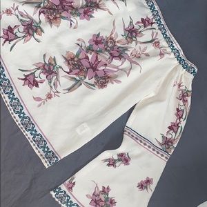 Francescas too Xs but runs bigger